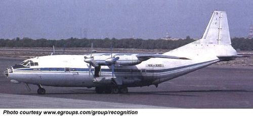 Antonov An-12 Cub - photo 3