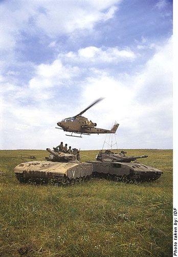 Bell AH-1 Cobra - photo 8