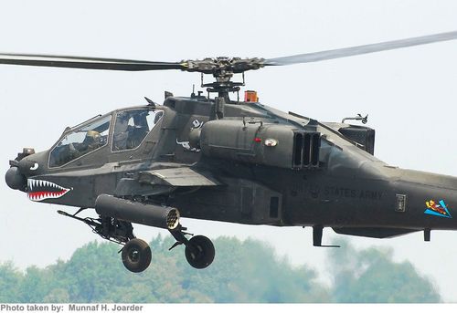 Boeing AH-64 Apache - photo 1