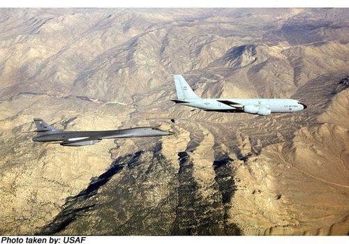 Boeing B-1 Lancer - photo 1
