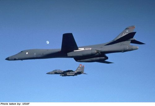 Boeing B-1 Lancer - photo 7