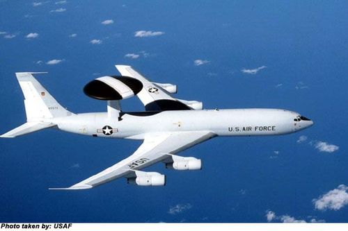 Boeing E-3 Sentry - photo 1