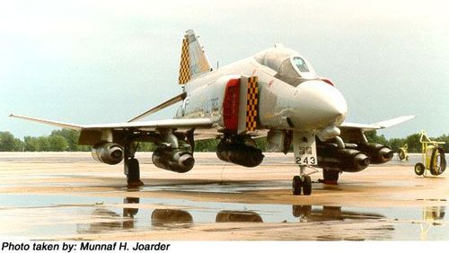 Boeing F-4 Phantom II - photo 2