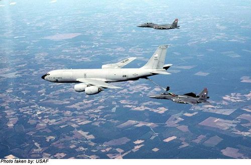 Boeing KC-135 Stratotanker - photo 3