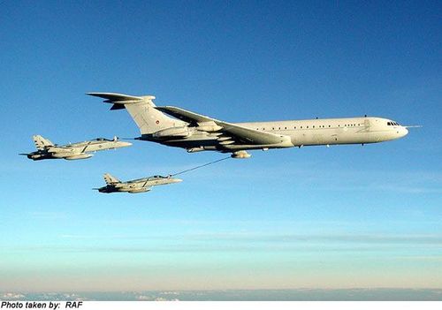British Aerospace VC10 - photo 2