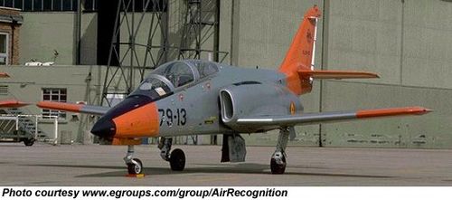 CASA C-101 Aviojet - photo 3