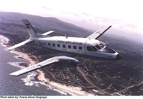 EMBRAER EMB-110 / 111 Bandeirante - photo 1