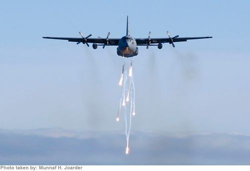 Lockheed Martin C-130 Hercules - photo 2