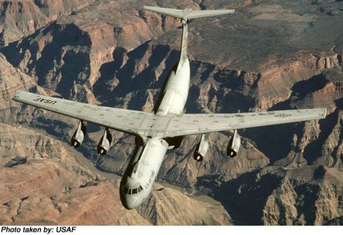 Lockheed Martin C-141 Starlifter - photo 5