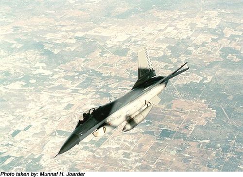 Lockheed Martin F-16A/B Fighting Falcon - photo 1