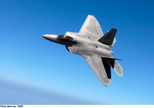 Lockheed Martin F-22 Raptor - photo 1