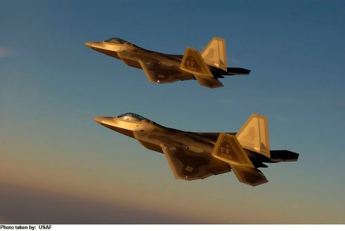 Lockheed Martin F-22 Raptor - photo 11