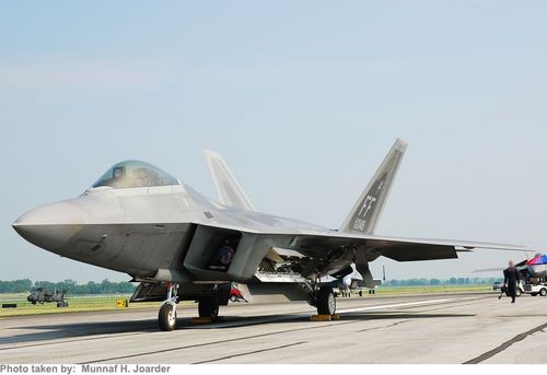 Lockheed Martin F-22 Raptor - photo 10