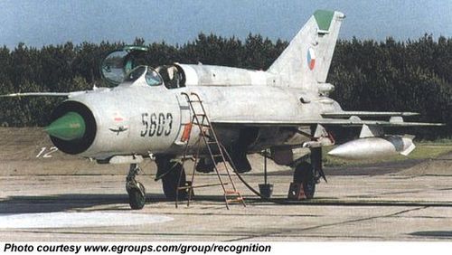 Mikoyan-Gurevich MiG-21 Fishbed - photo 9