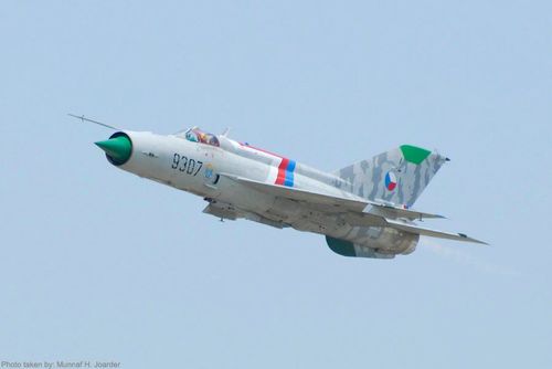 Mikoyan-Gurevich MiG-21 Fishbed - photo 11