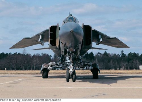 Mikoyan-Gurevich MiG-23 Flogger - photo 4