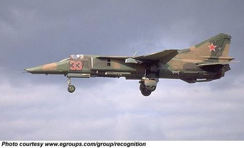 Mikoyan-Gurevich MiG-27 Flogger D/J - photo 4