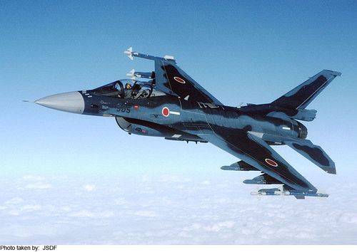 Mitsubishi F-2 - photo 2