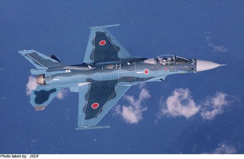 Mitsubishi F-2 - photo 8