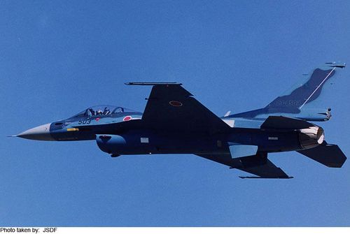 Mitsubishi F-2 - photo 1