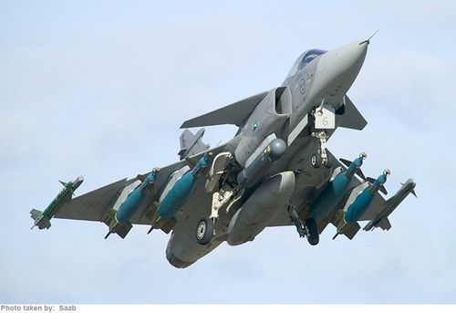 SAAB JAS 39 Gripen - photo 1