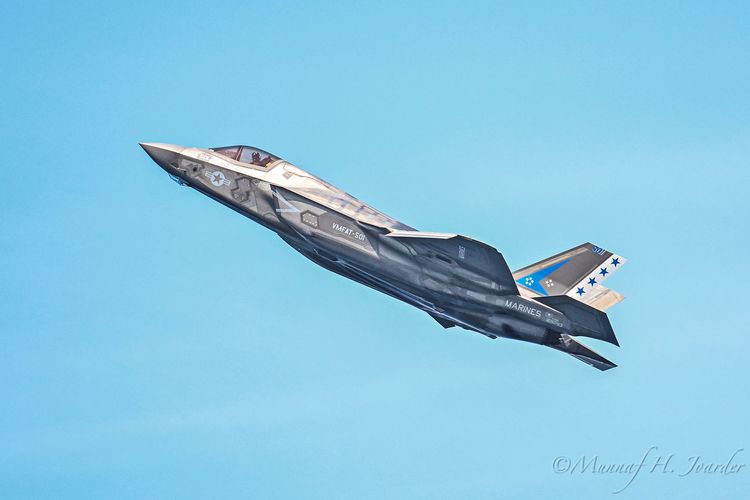 Lightning strikes: new F-35 radar could have directed-energy attack mode