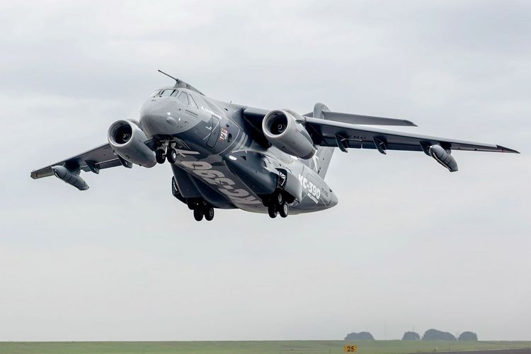 BRAZIL DEFENSE MINISTER SAYS NEW KC-390 EXPORT DEALS COULD BE SIGNED IN JUNE