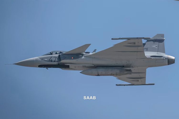 Hungary Scrambles Gripen Fighters After Man Steals Plane From Airport