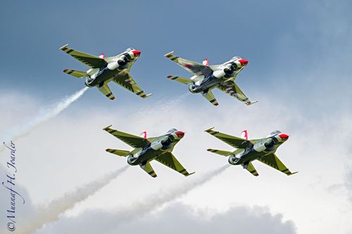 Why Does the US Military Put on Airshows?